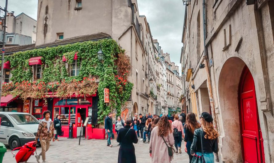 Exploring the Enchanting Streets of Le Marais: A Stroll Down Sevigne Road in the Heart of Paris