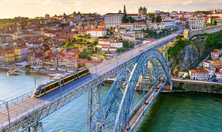 Explore Porto: A Guide to the City’s Must-See Attractions