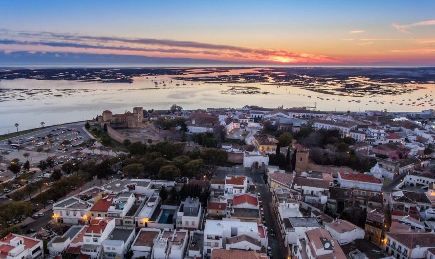 Exploring Faro by Car: Top Tips for Renting and Driving