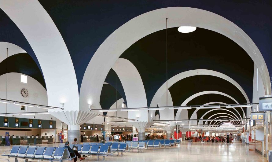 How to Fly to Seville? Flight Options and Airport Guide