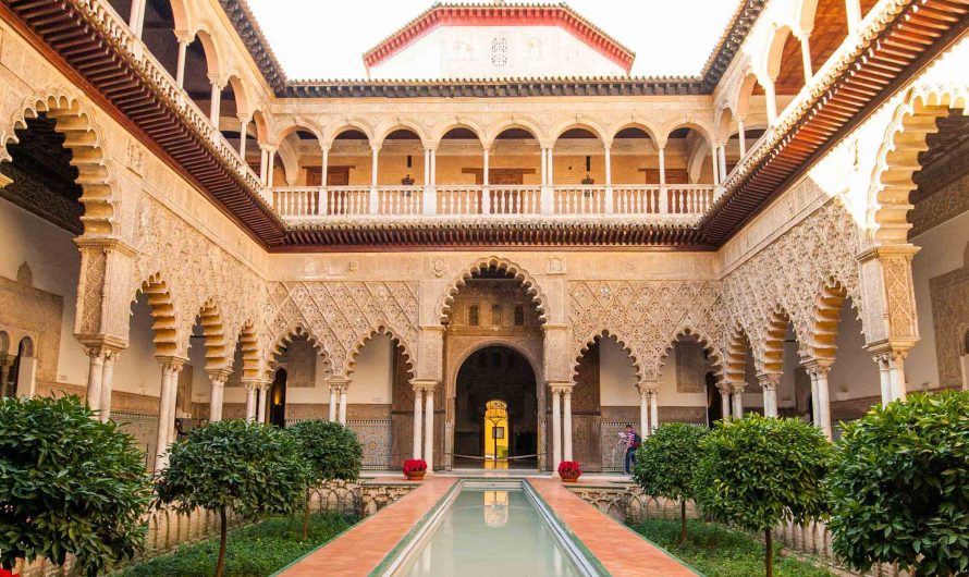 Strolling Through Seville: From Ancient Palaces to Vibrant Plazas